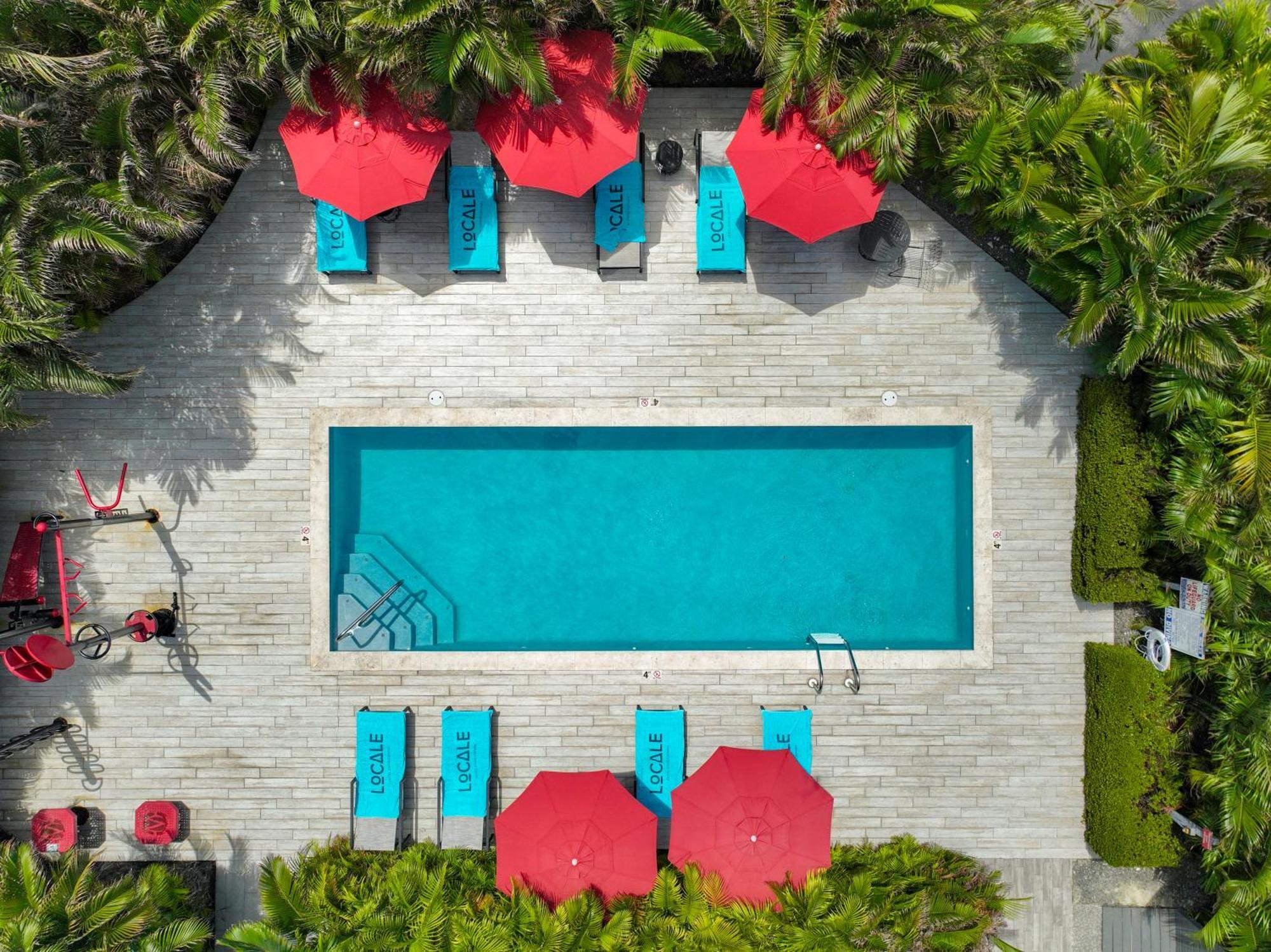 The Locale Hotel Grand Cayman จอร์จทาวน์ ภายนอก รูปภาพ